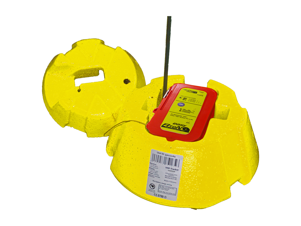 easyMAtoN - Mobile AIS AtoN Type 1 navigation aid, box open
