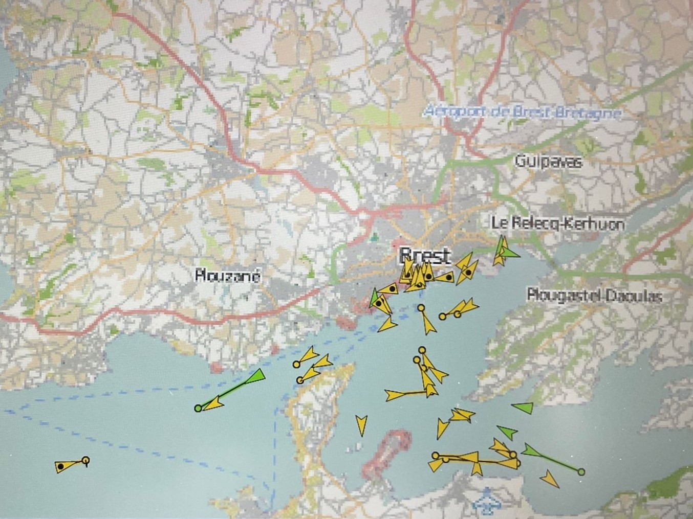 AtoN Installation Industriehafen Brest Foto 02